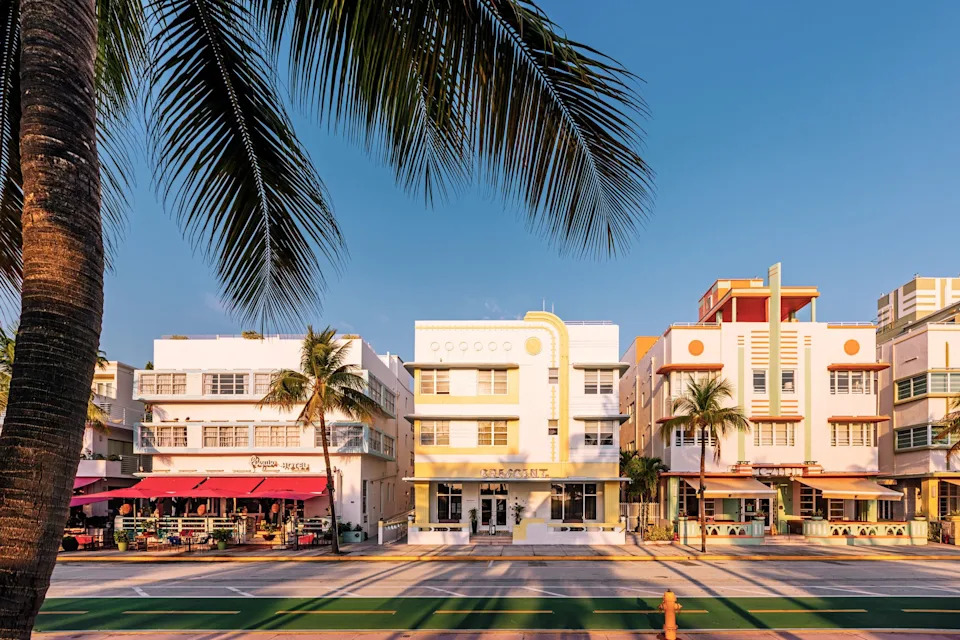 There are many reasons to love Miami, peak among them is the design philosophy of its stunning buildings.