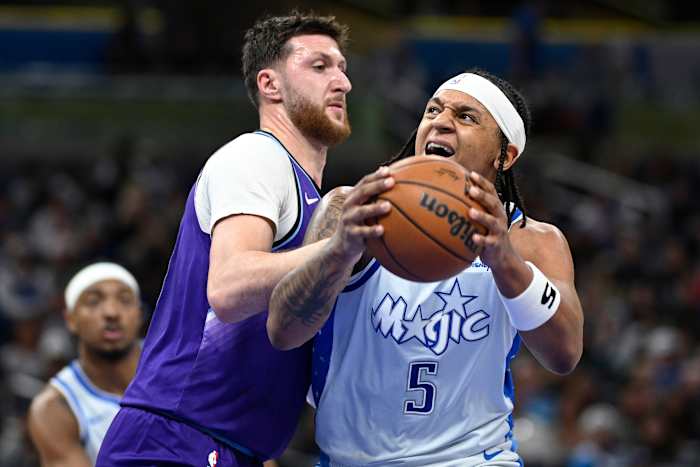 Magic overcome a 17-point deficit to beat the Jazz 120-117
