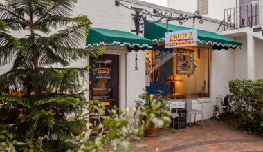 Aguila Coffee Orlando sign