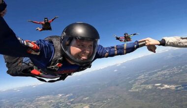 Tampa Purple Heart Veteran celebrates 'Alive Day' skydiving