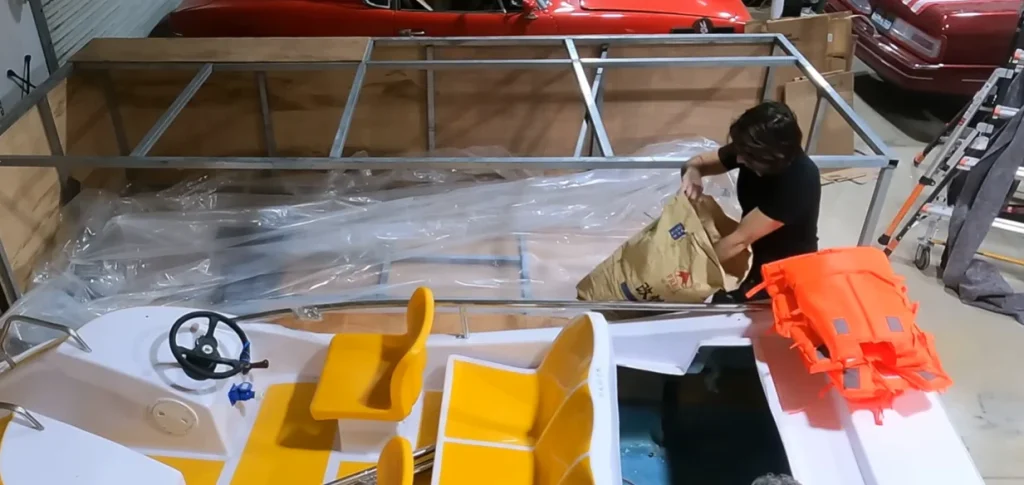 Man has $1,000 Alibaba boat shipped from China to Miami and gets a big surprise when unboxing