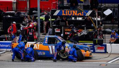 Credit: #18: Tyler Ankrum, McAnally Hilgemann Racing, LiUNA! Chevrolet Silverado