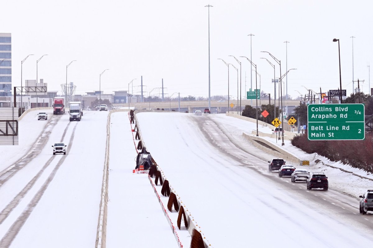 Arctic blast freezes East Coast from Virginia to Miami