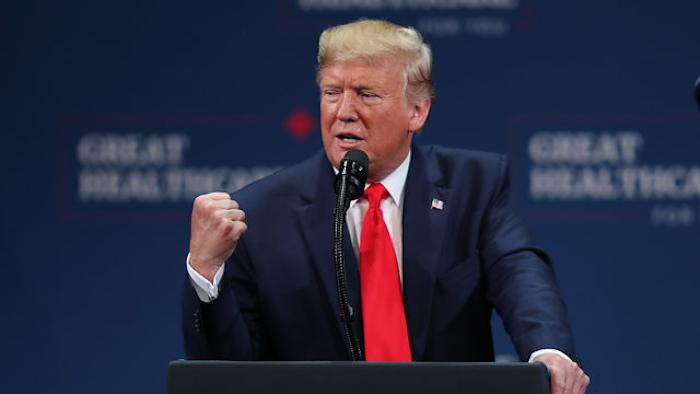 Florida man gets more than 2 years in prison for threatening to assassinate President Trump