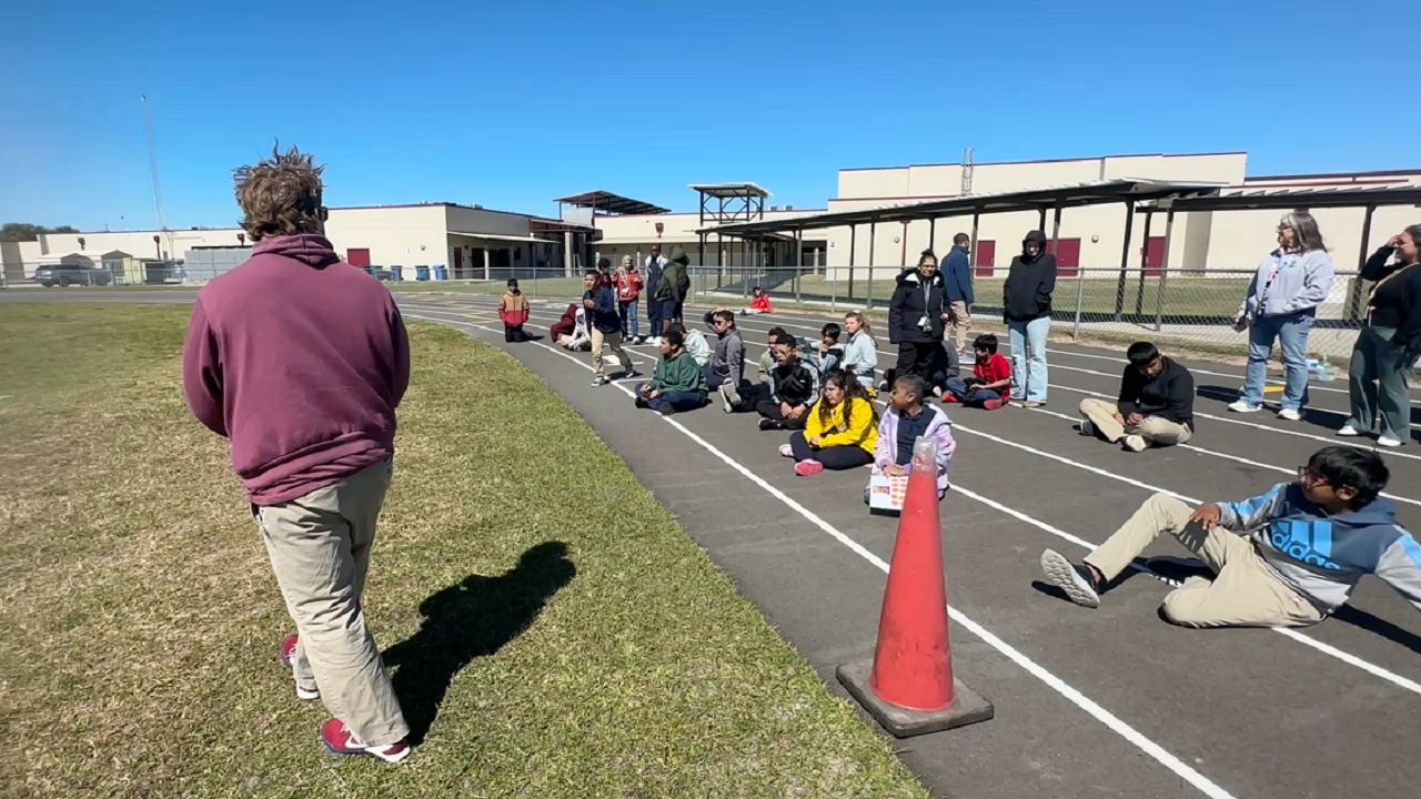 Turner Bartels K-8 Coach Joel Girosky (left) runs a final practice before the Gaither Stampede this week. (Spectrum News/Chris McDonald)