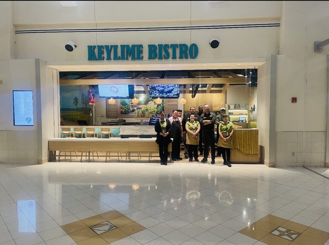 Award-winning Captiva eatery opens at airport - SANIBEL-CAPTIVA