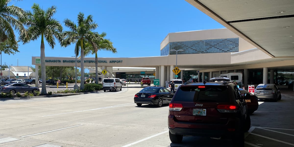 Flights to and from Sarasota, Tampa affected by major blizzard in Northeast