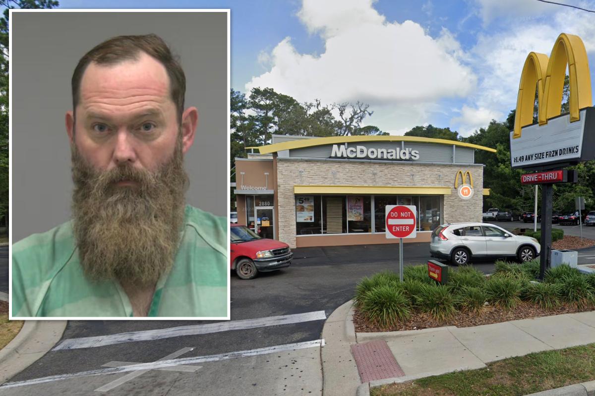 Florida man accused of mooning, chucking soda at group of teens inside a McDonald's