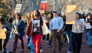 Tallahassee, Florida students march to end collaboration with ICE.
