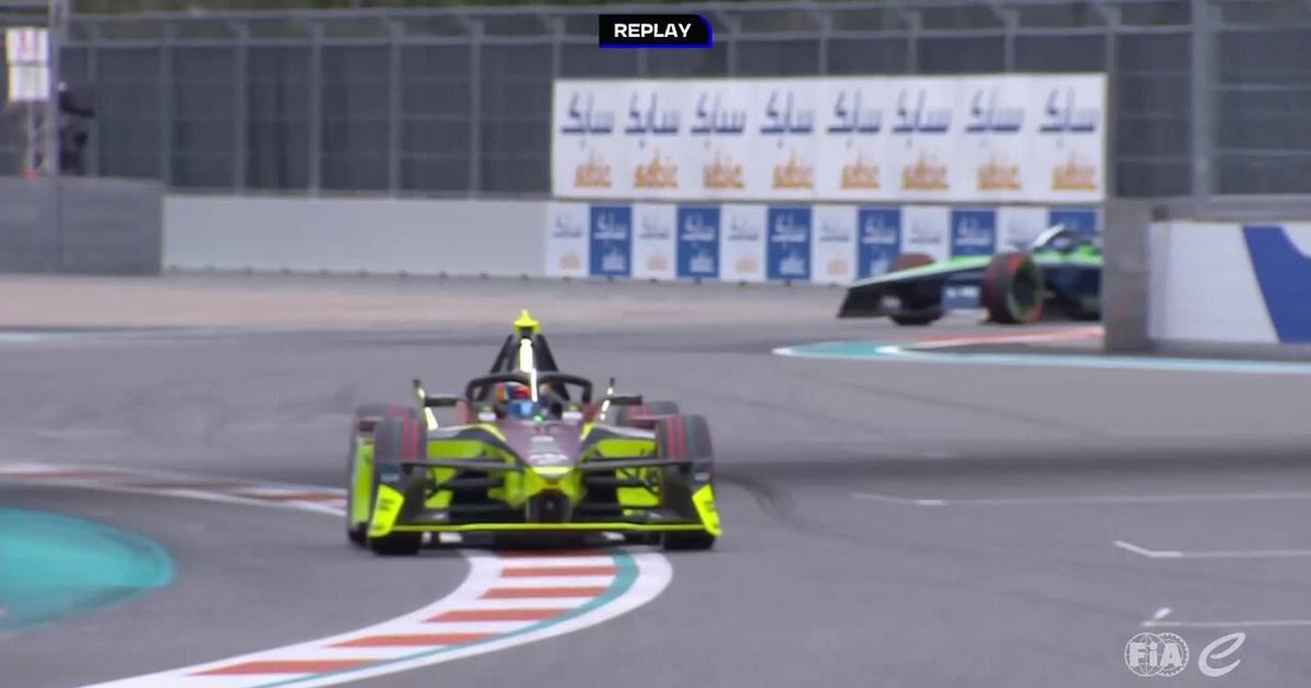 Edoardo Mortara Replay 1