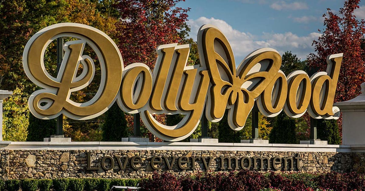Flying '9 to 5': Dollywood-themed flight takes passengers from Orlando to Knoxville this fall