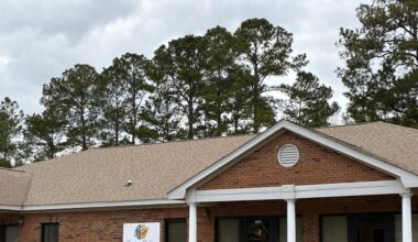 Jacksonville neurologist opens new clinic after previous practice closes