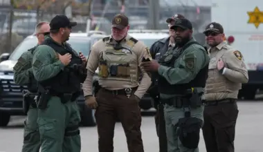 Parents insist ICE is watching schools; superintendent says no