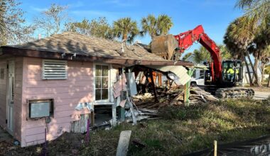 A backhoe tore down the historically designated Pass-a-Grille shuffleboard clubhouse on Thursday after it was damaged by hurricanes in 2024.(Spectrum News/Josh Rojas)