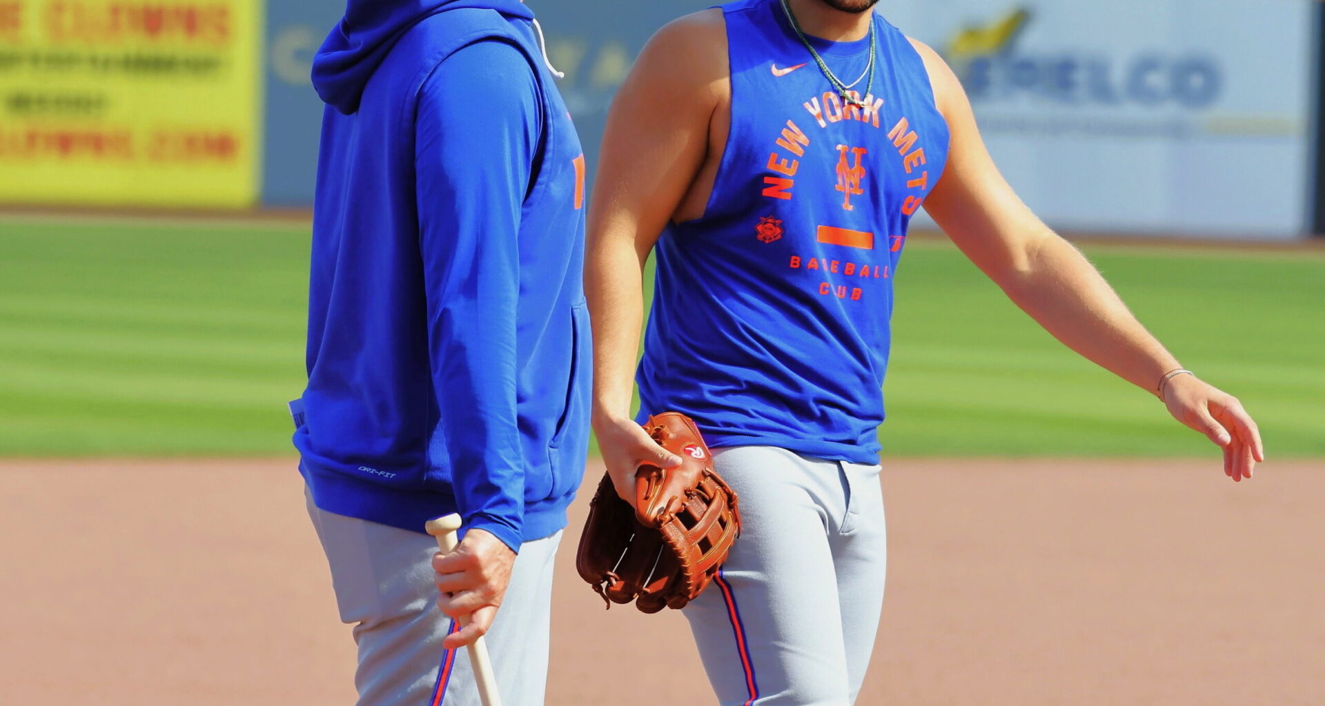 MMO from Port St. Lucie: Stars Shine in Live BP