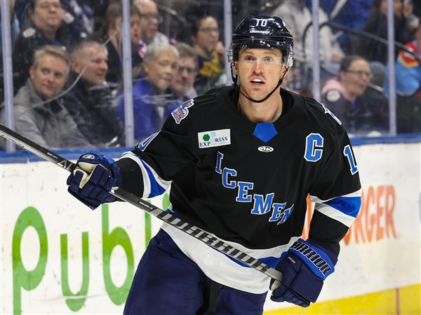 Walleye send 4 players to Jacksonville in exchange for 2 forwards