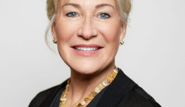 Lee Health Foundation Welcomes Julie Mitchell as Senior Director of Development