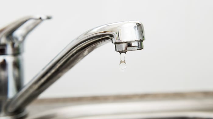 JEA reports no water outages due to frigid temperatures, suggests pipes might be frozen