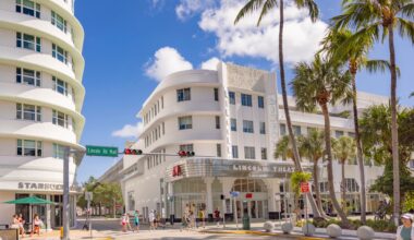 Photo of Lincoln Road in Miami Beach