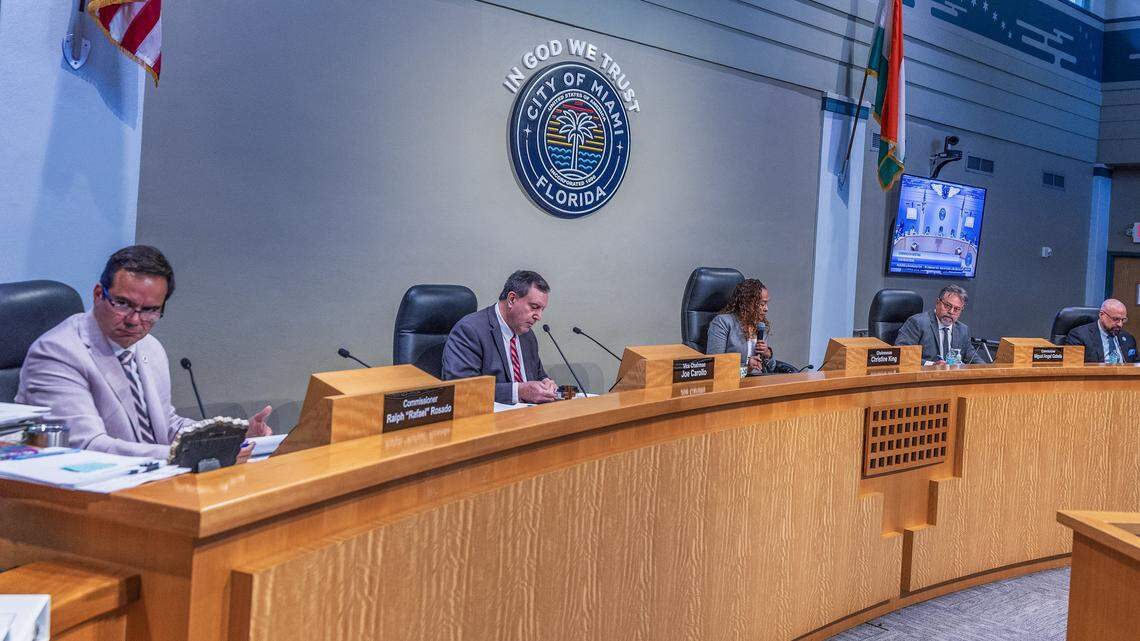From left-City of Miami Commissioners Ralph "Rafael" Rosado, Vice Chairman Joe Carollo, Chairwoman Christine King, Miguel Angel Gabela and Damian Pardo, during a Commission meeting to discuss the proposed sale of the Olympia Theater at the Gusman Center for the Performing Arts' entire building to a public charter school, called Sports Leadership Arts Management, (SLAM), at City Hall, on Thursday September 25, 2025.