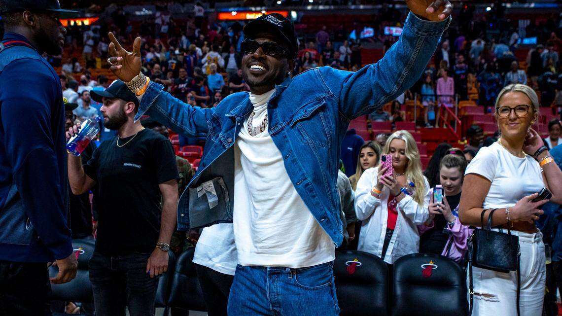 Antonio Brown gets trial date for Miami attempted murder case