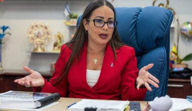 Hialeah workers get bonuses, residents left without relief