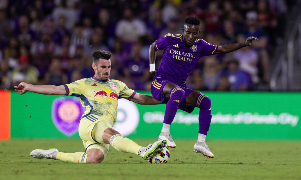 Image of Ivan Angulo playing against the New York Red Bulls.