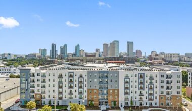 Tampa apartments sell to Seattle multifamily investor