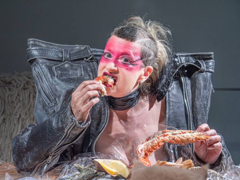 Peaches eats lobster