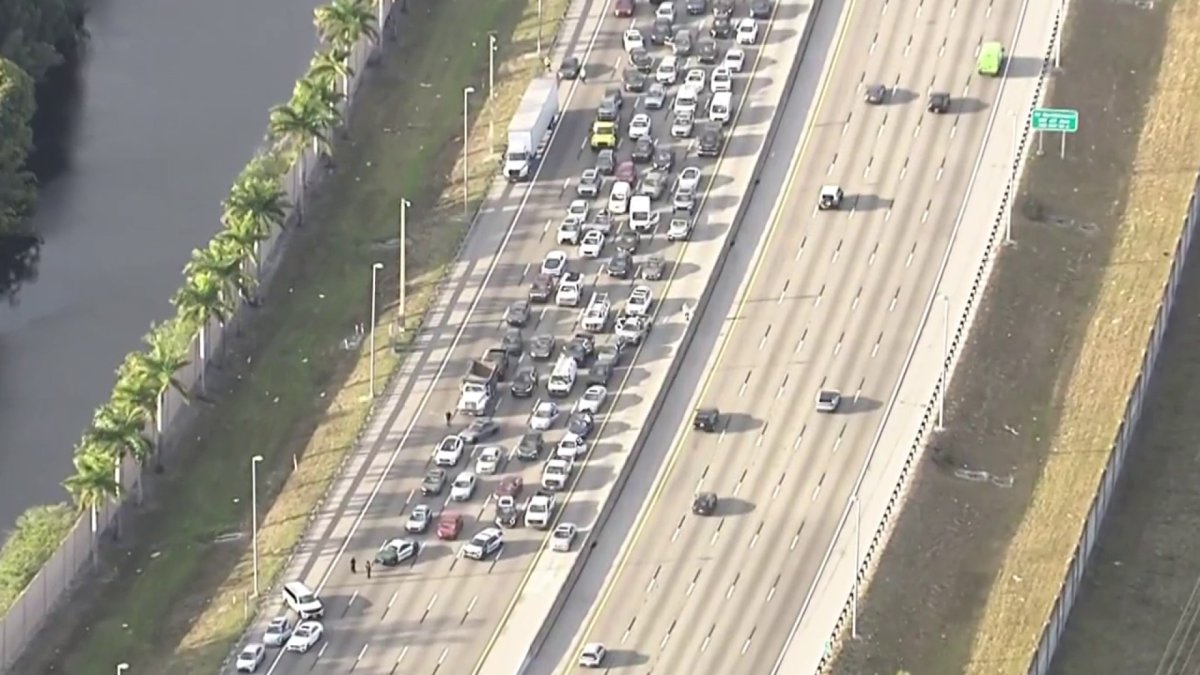 Chase and crash leads to hourslong shutdown of Florida’s Turnpike – NBC 6 South Florida