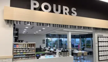 A Public Pours stand inside a Publix grocery store.
