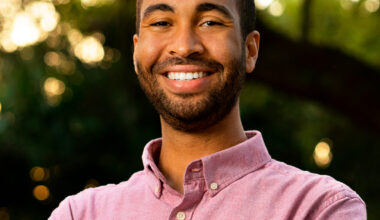 RFC- Headshot Richie Floyd.