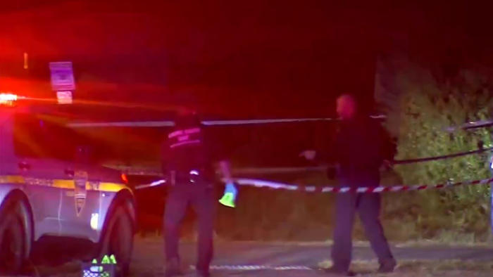 Jacksonville woman says she was trying to break up fight when she, 2 relatives, teen were shot