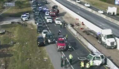 Crash shuts down SR-417 south in Oviedo area