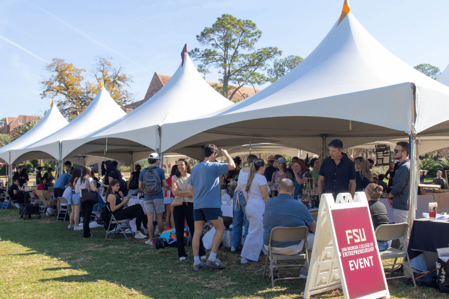 The Jim Moran College of Entrepreneurship holds their annual Fall Student Entrepreneurship Expo showcasing their student-run businesses. (Lauren Sparling/JMC)