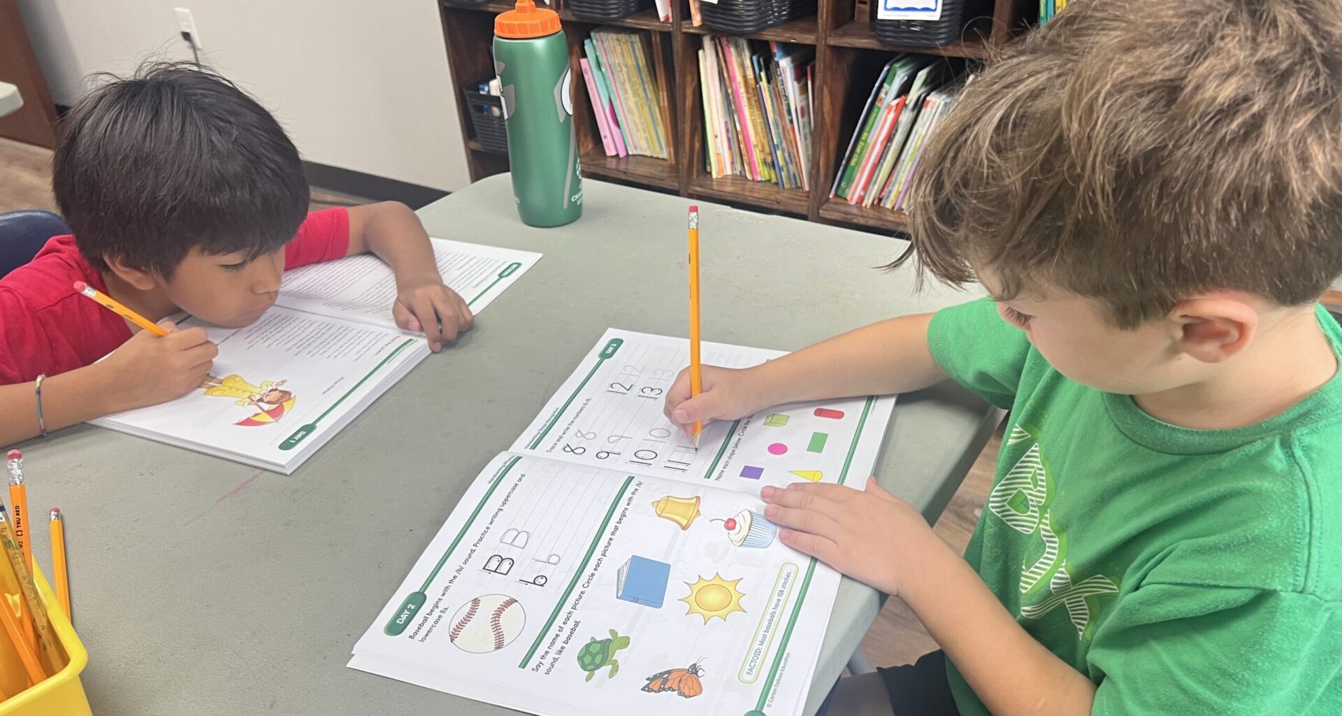 Leadership St. Pete community project to benefit family center