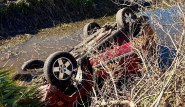 Good Samaritans help save victims in 2 separate wrecks where drivers crashed into Martin County waterways