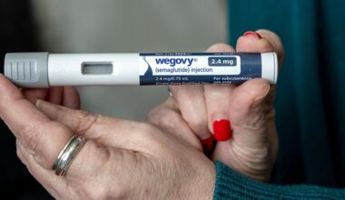 Florida lawmakers propose bill to prevent obesity for state employees through therapy, medication