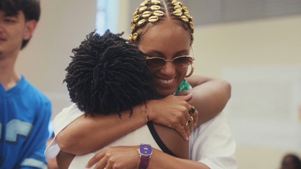 Alicia Keys talks about Hell's Kitchen coming to Fort Lauderdale