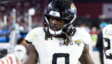 Jaguars Unlikely To Re-Sign Devin Lloyd?