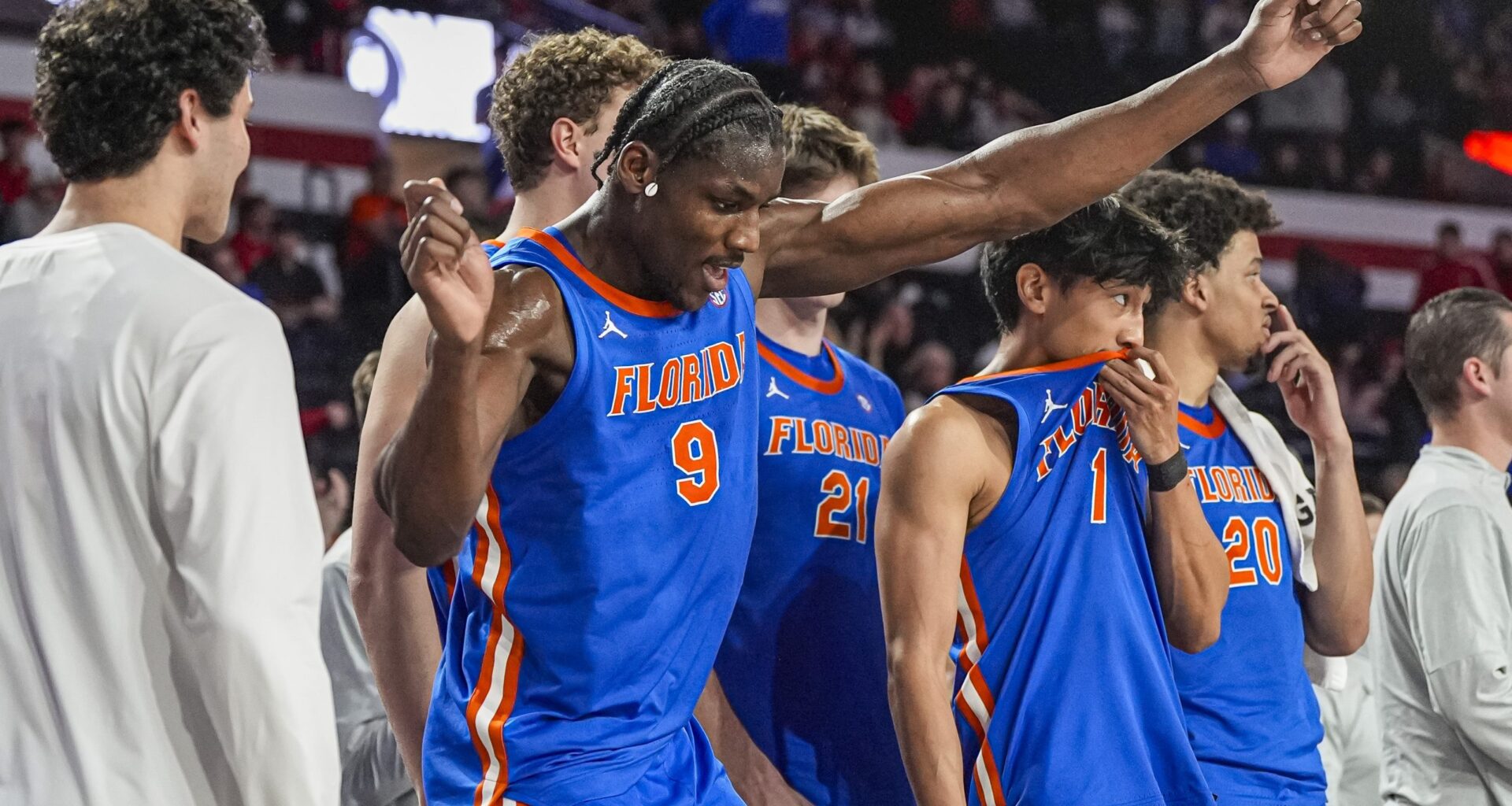 No. 14 Florida Finds Stroke, Overpowers Georgia for Road Rout - WRUF 98.1 FM | 850 AM