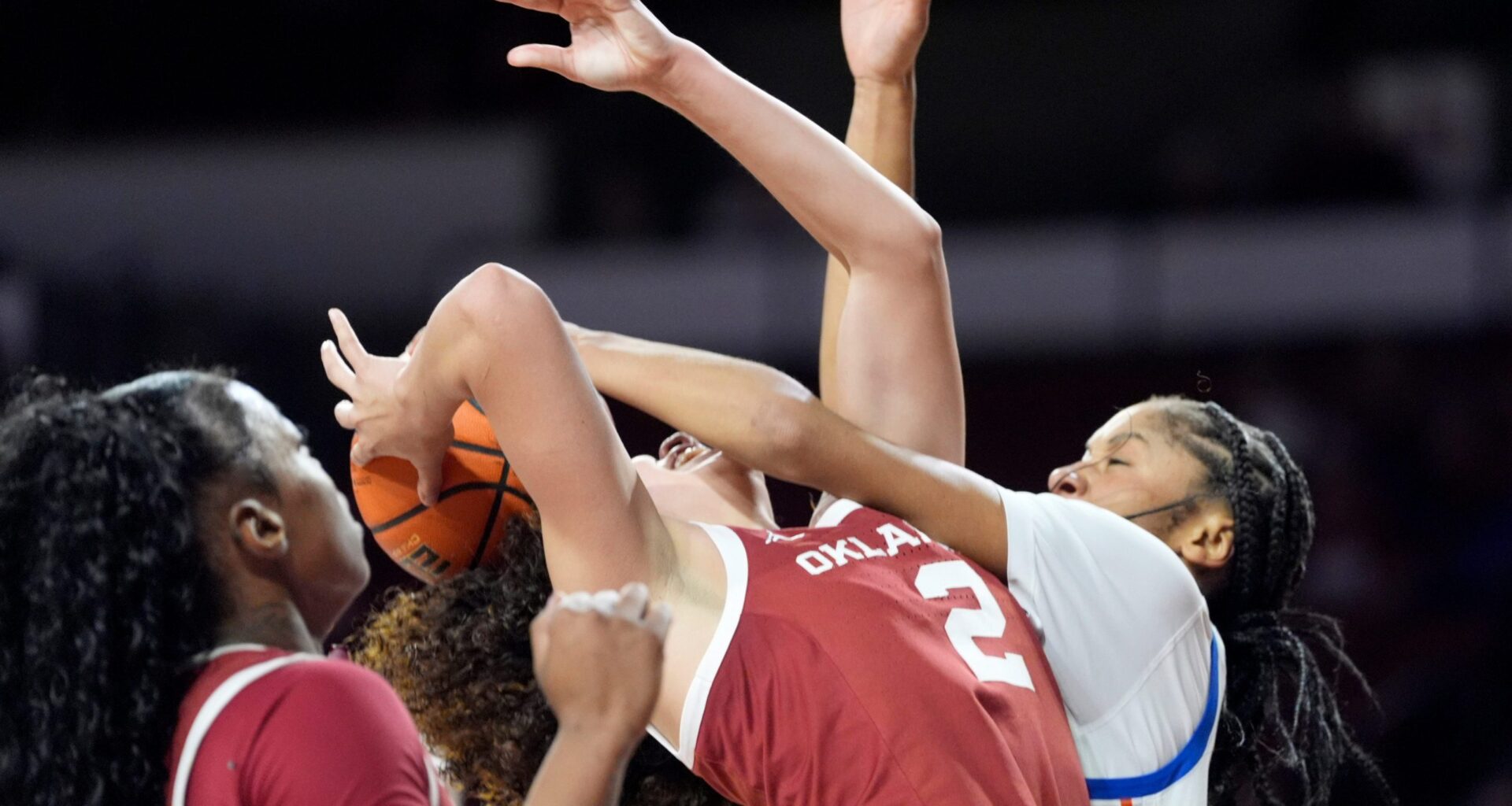 Florida Women’s Basketball Lets 13-Point Lead Disappear in Loss at No. 10 Oklahoma - WRUF 98.1 FM | 850 AM