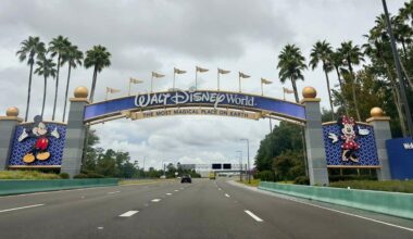 Entrance archway to Walt Disney World Resort