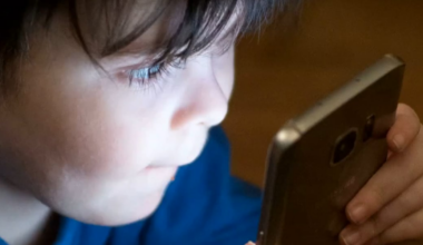 FSU expert on new screen time guidelines for children