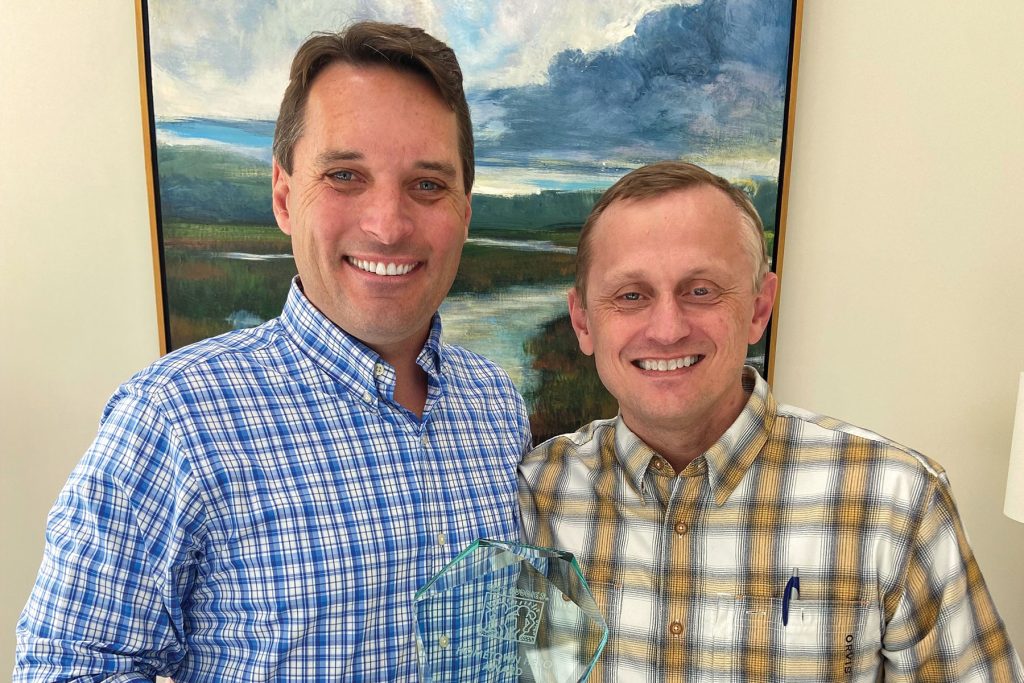 Chris Shee receives the 2025 Hometown Hero Award at Best Buddies’ annual Champion of the Year event