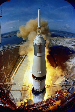 The 363-foot tall Apollo 11 Spacecraft 107/Lunar Module S/Saturn 506)...