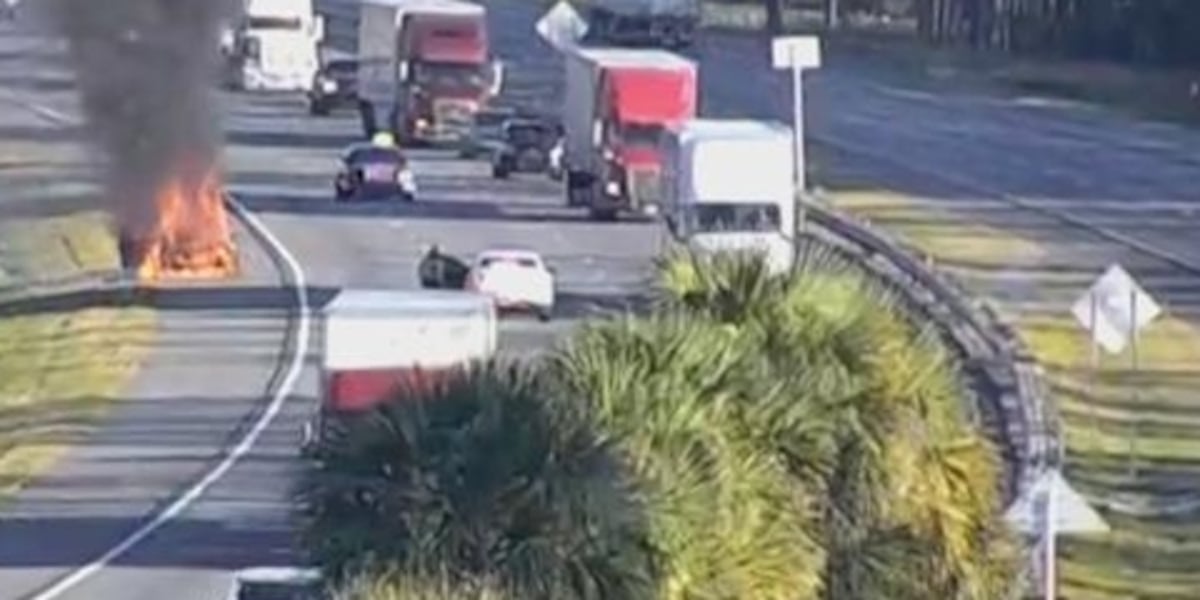 Traffic flowing again after vehicle fire on I-75 near Florida-Georgia line Tuesday evening