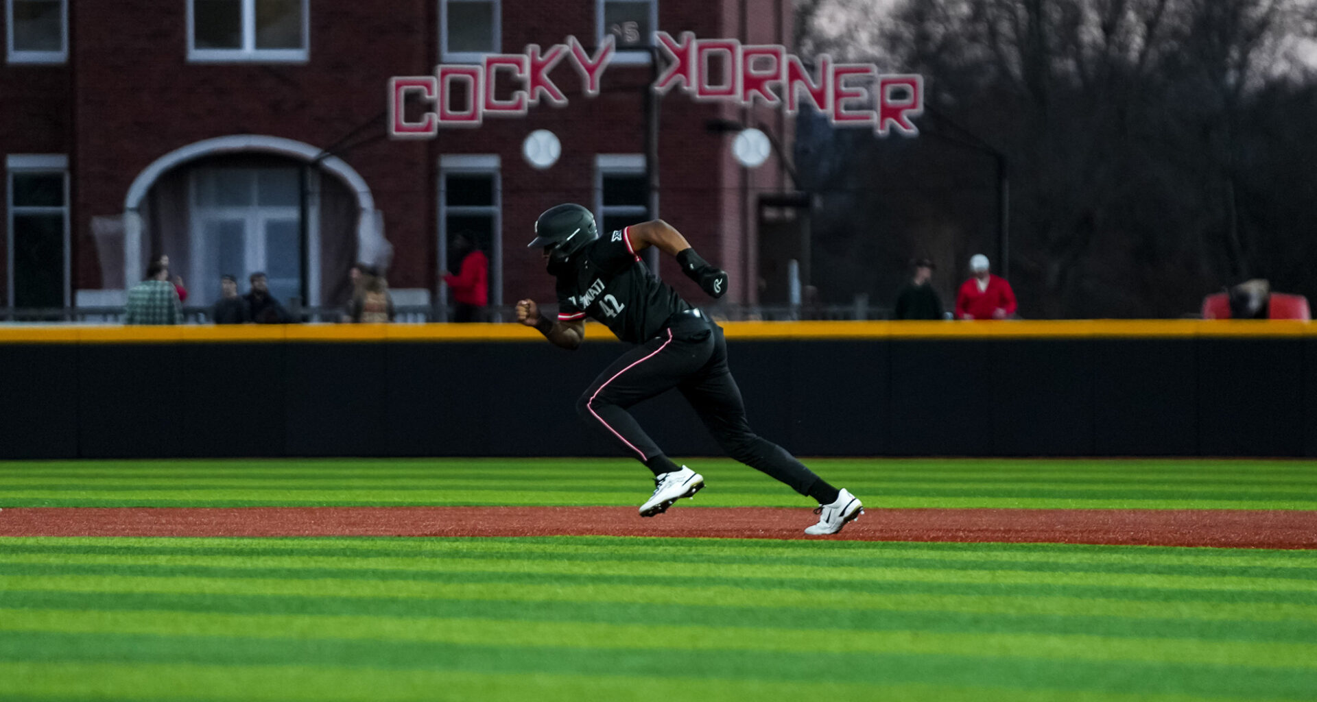 Cincinnati Cruises to 11-5 Win at Jacksonville State on Opening Day - University of Cincinnati Athletics