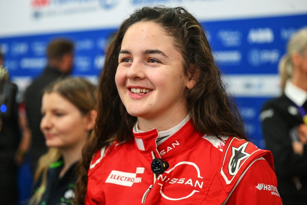 Abbi Pulling, and Nissan Formula E Team