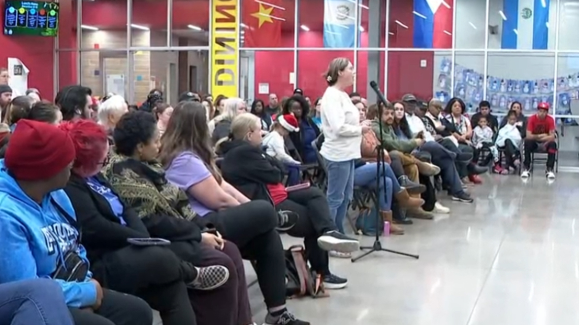Jacksonville North Pulaski School District parents push for district transparency efforts